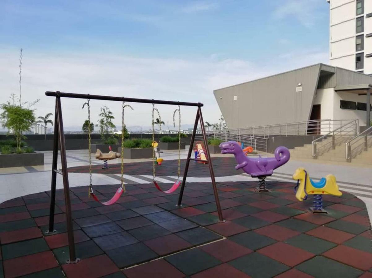 2Br Jazz Suites Vivacity Megamall Kuching Sarawak Exterior foto